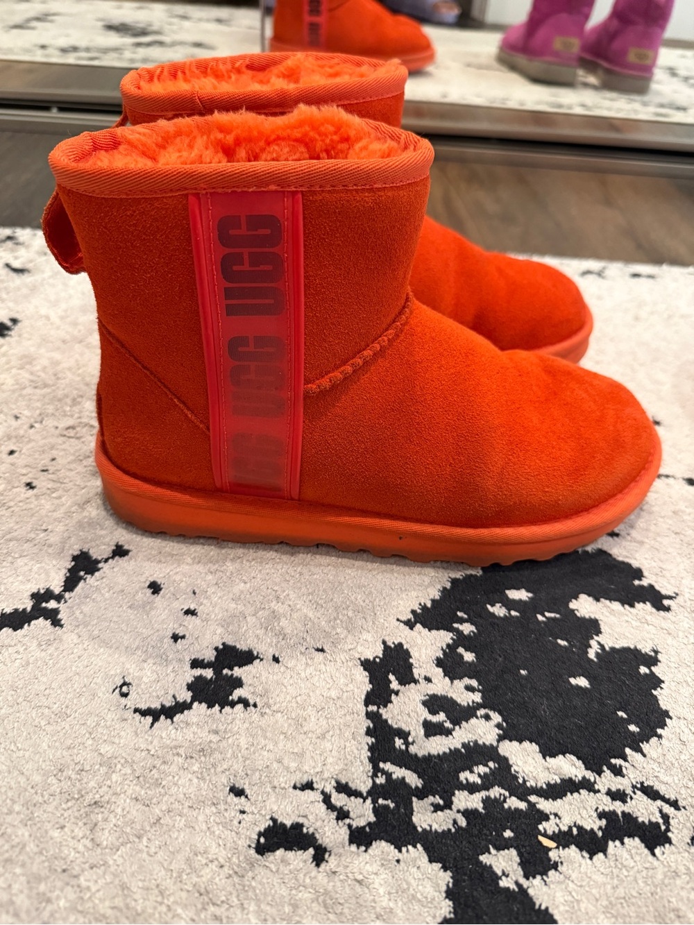 EUC UGG Classic Mini Side Logo Short Boot in Hazard Orange